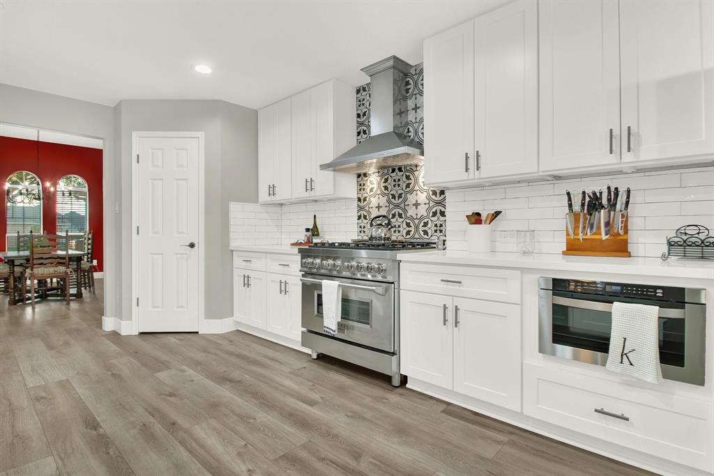 11227 S Country Club Green Drive, Tomball, Texas image 19