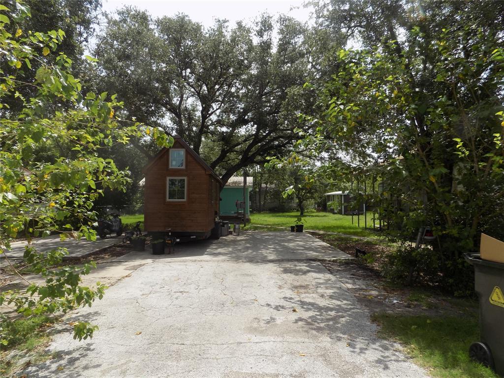 415 5th Street, San Leon, Texas image 4