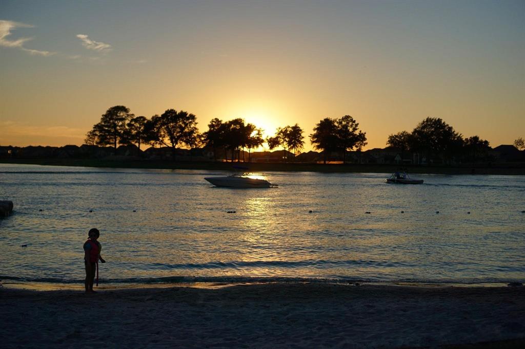 Cypress, Texas 77433, United States, 5 Bedrooms Bedrooms, ,4 BathroomsBathrooms,Residential,Active,183939