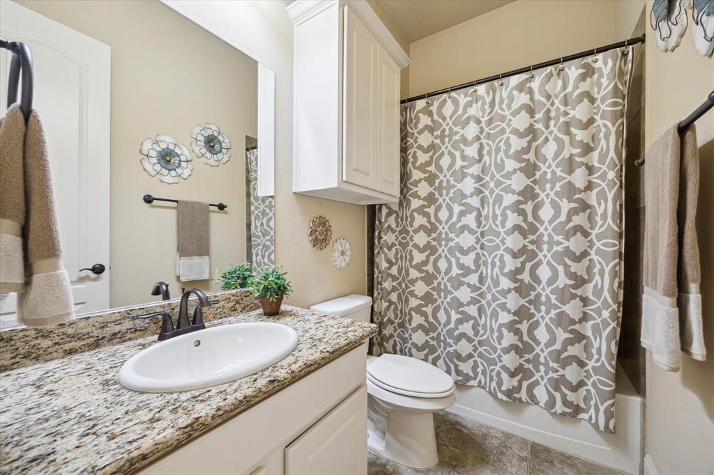 27818 Burnett Hills Lane, Fulshear, Texas image 25