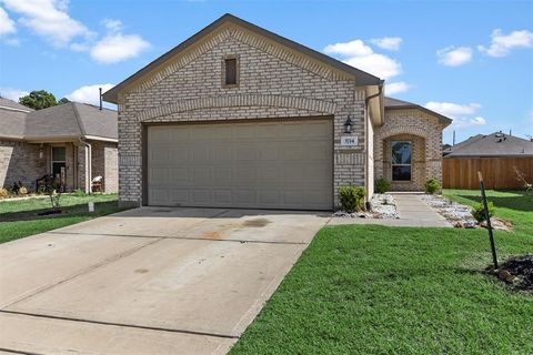 Single Family Residence in Humble TX 3714 Yellow Arbor Drive Drive.jpg