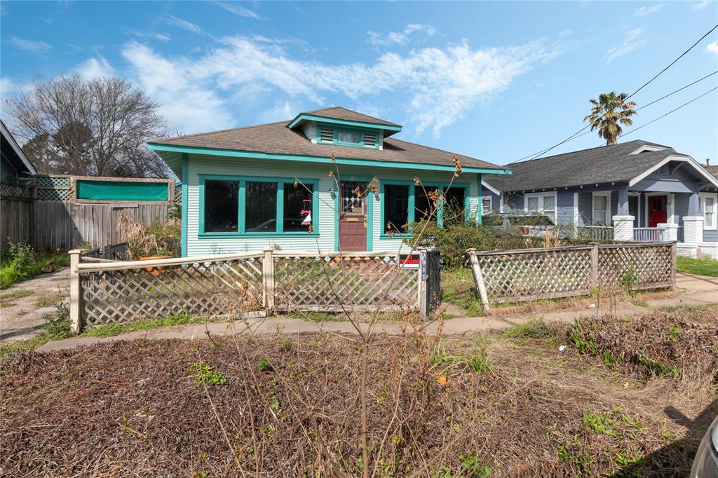 2011 Singleton Street, Houston, Texas image 2