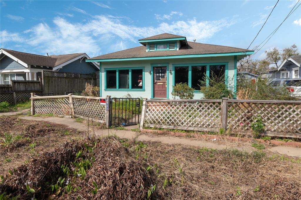 2011 Singleton Street, Houston, Texas image 1