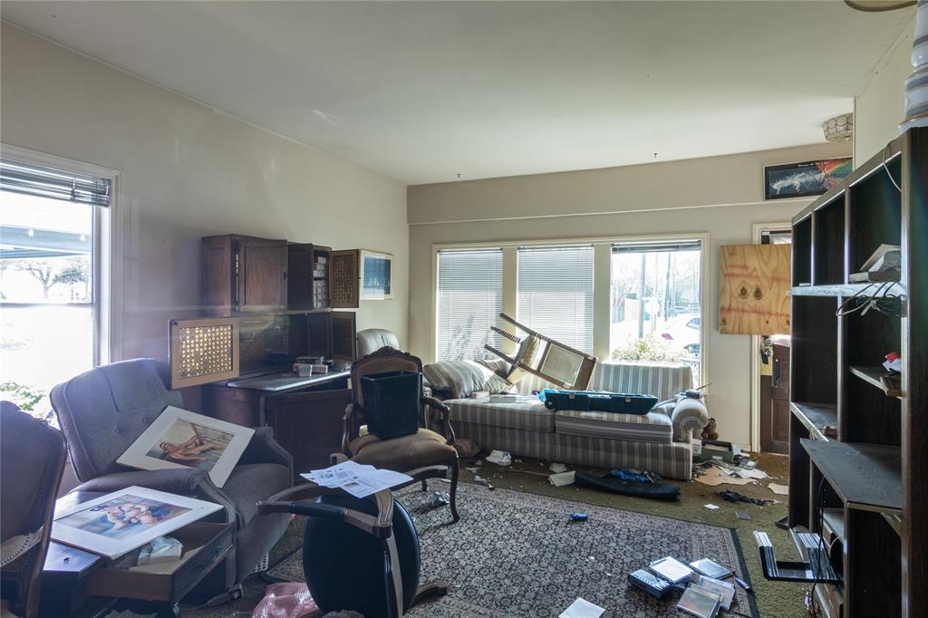 2011 Singleton Street, Houston, Texas image 6