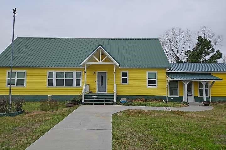 2 Birdwell Road, Bedias, Texas image 1