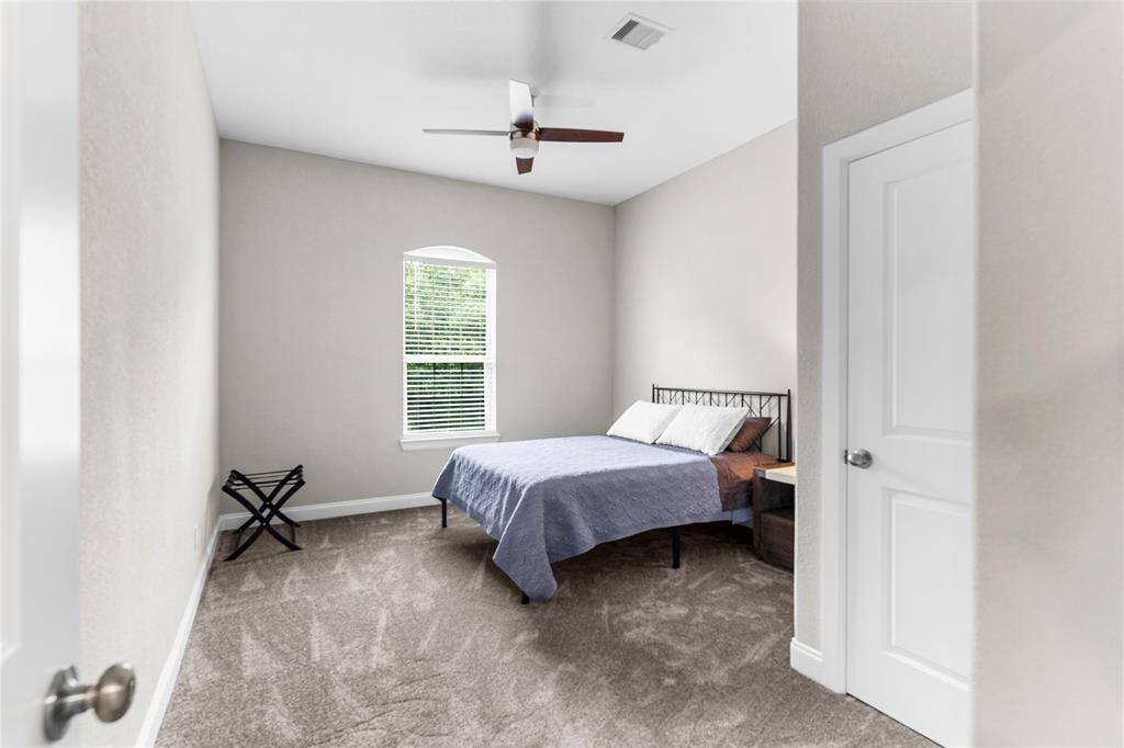 6815 Bernalillo Way, Spring, Texas image 34