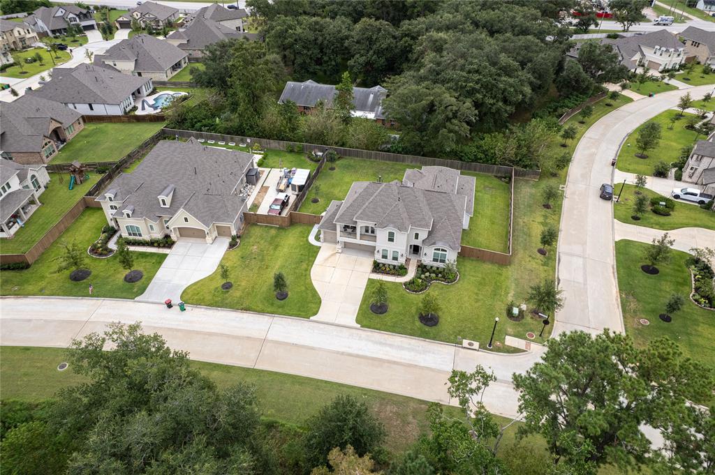 6815 Bernalillo Way, Spring, Texas image 37