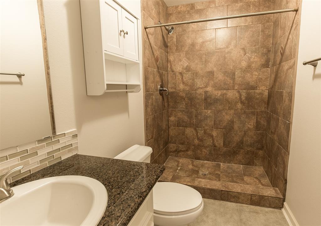 2709 Rosewood Street, Houston, Texas image 10