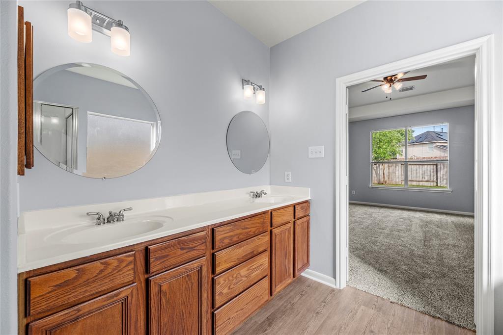 20538 Granger Bluff Blf, Cypress, Texas image 27