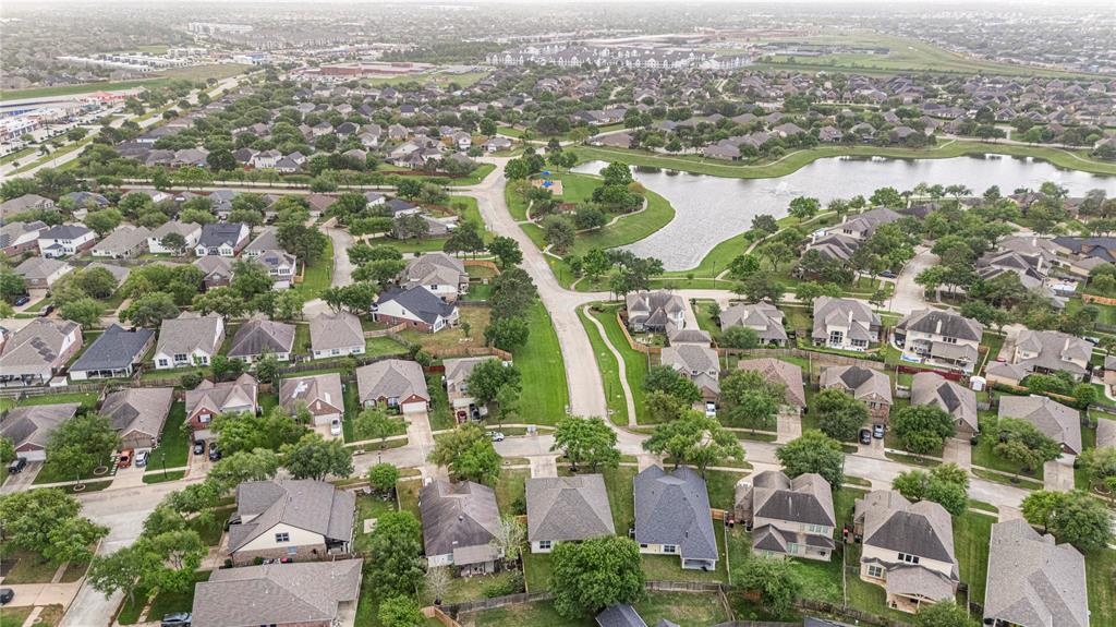 20538 Granger Bluff Blf, Cypress, Texas image 6