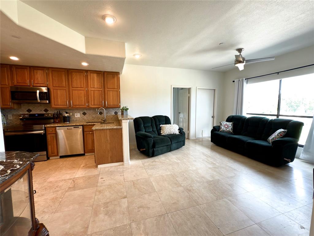 793 Davis Rd #110, League City, Texas image 16