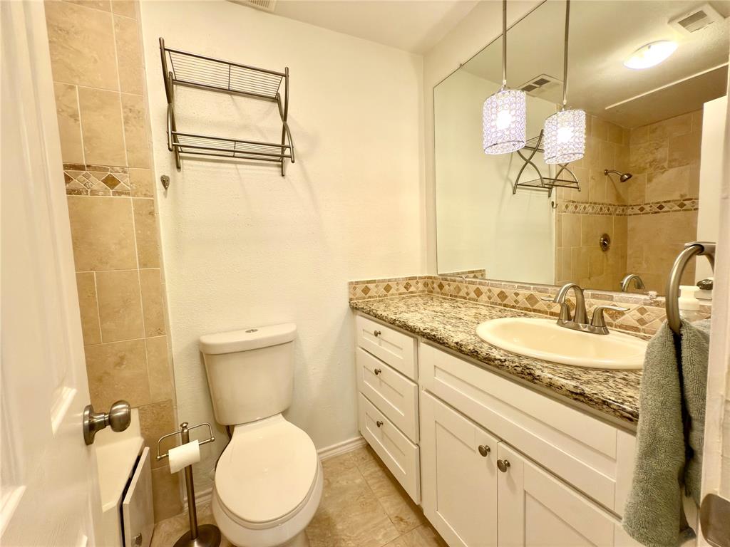793 Davis Rd #110, League City, Texas image 35