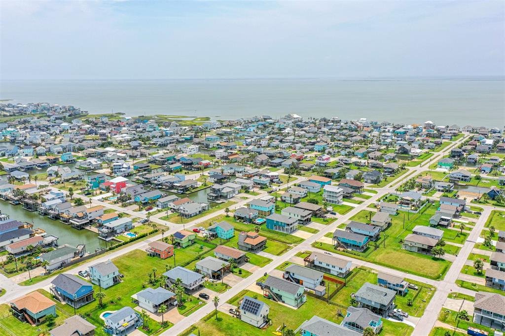 4030 Fort Bend Drive, Galveston, Texas image 5