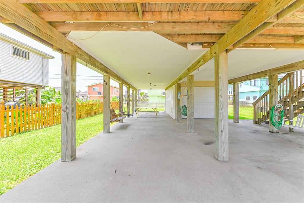 4030 Fort Bend Drive, Galveston, Texas image 7