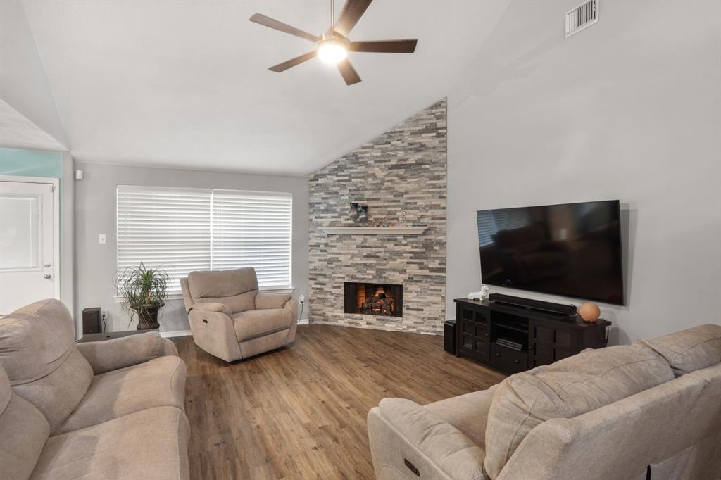 20019 Still Manor Court, Katy, Texas image 5