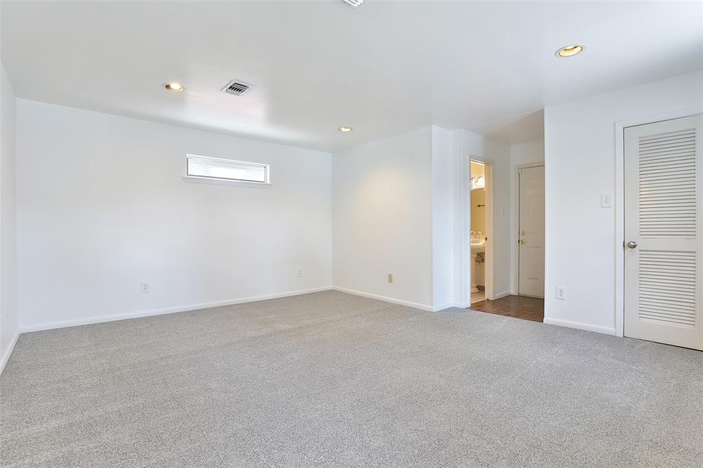 2427 Willowby Drive, Houston, Texas image 15
