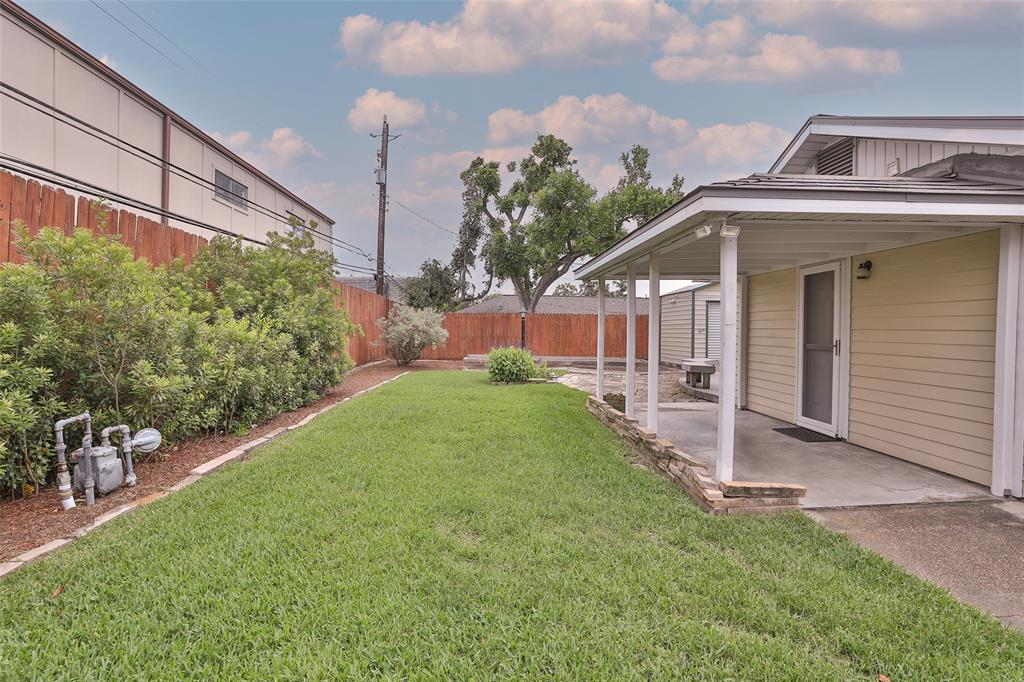 2427 Willowby Drive, Houston, Texas image 28