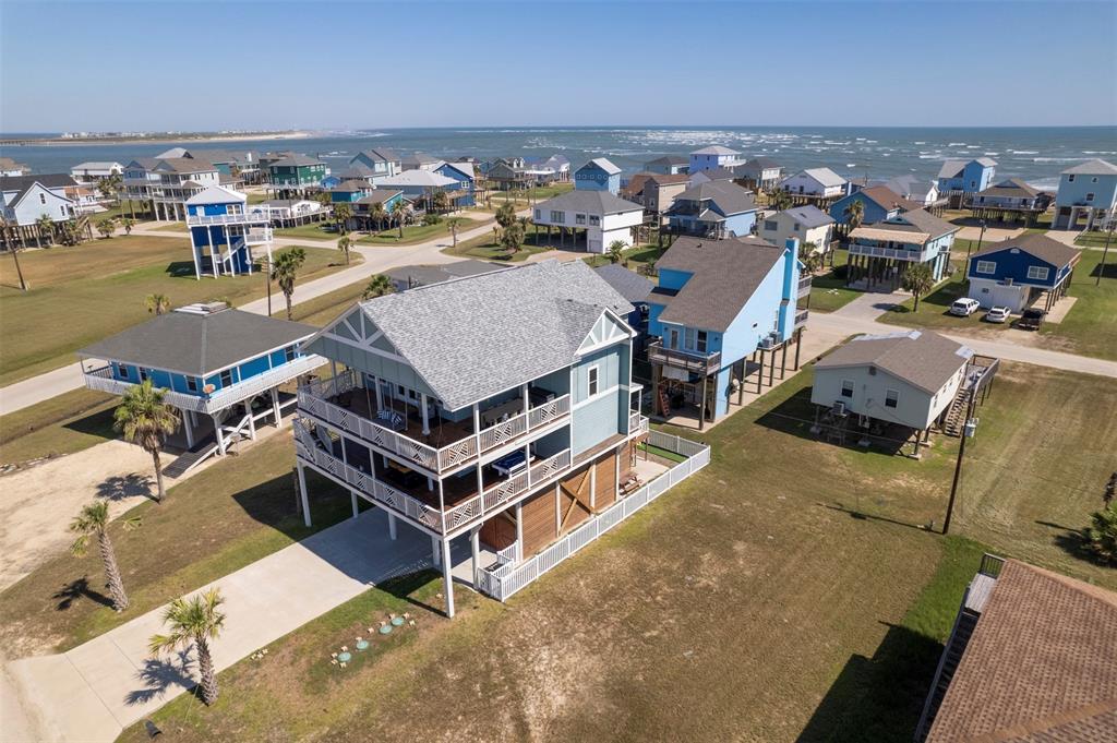 Freeport, Texas 77541, United States, 4 Bedrooms Bedrooms, ,5 BathroomsBathrooms,Residential,Active,39280