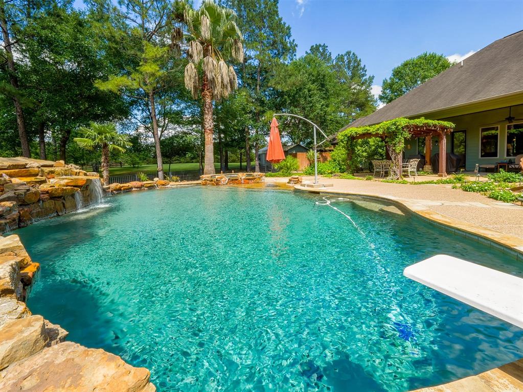 24394 Gay Lake Road, Montgomery, Texas image 9