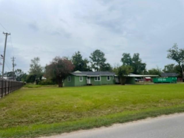 Photo 2 of 14 of 1618 Gault Road house