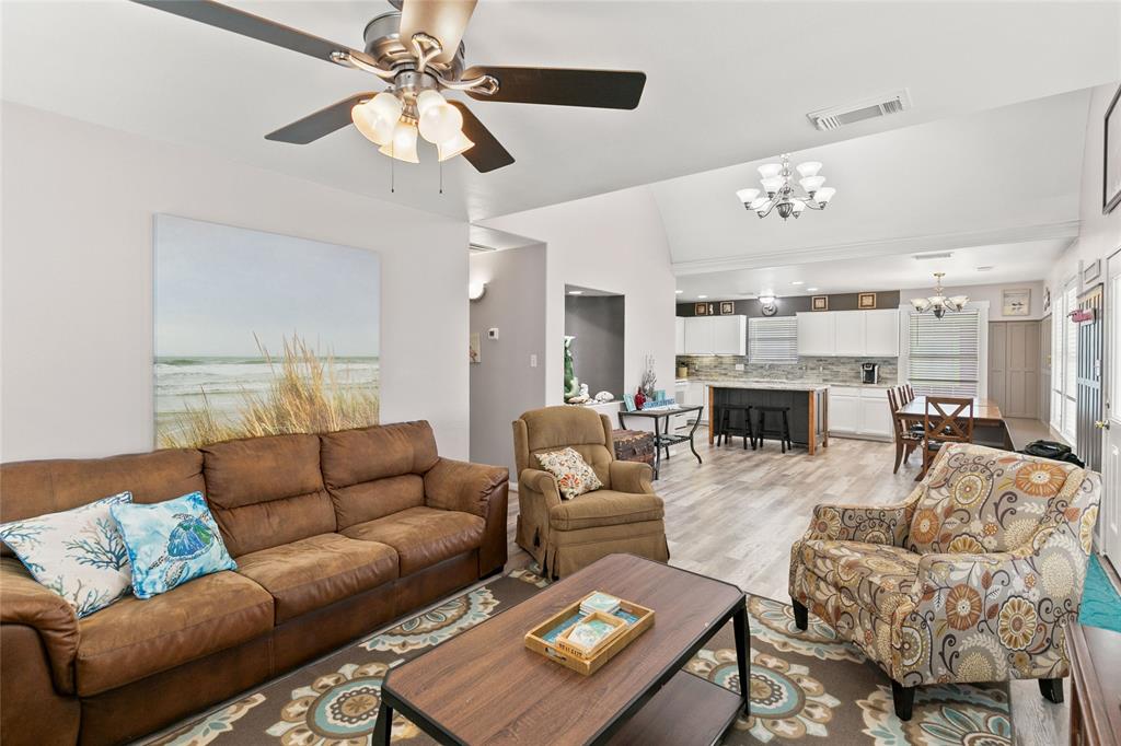 984 Blue Water Highway, Surfside Beach, Texas image 9