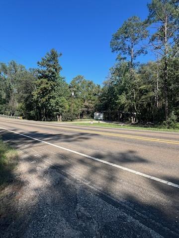 1006 E Fm 1988, Goodrich, Texas image 13