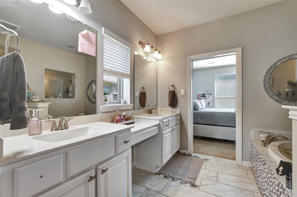 3406 Cassini Drive, Iowa Colony, Texas image 29