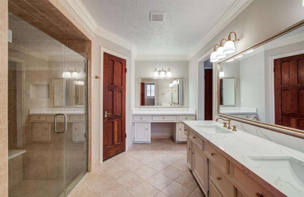 11022 Riverview Drive Dr, Houston, Texas image 25