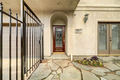 Townhouse in Houston TX 1412 Harold Street 1.jpg