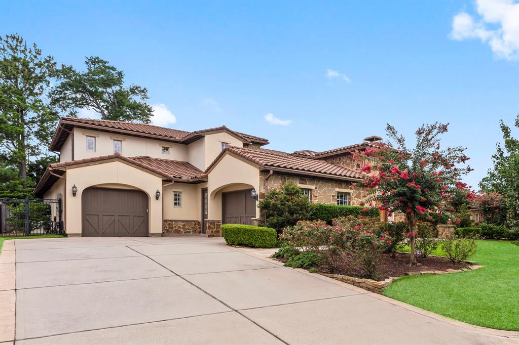 26 N Player Manor Circle