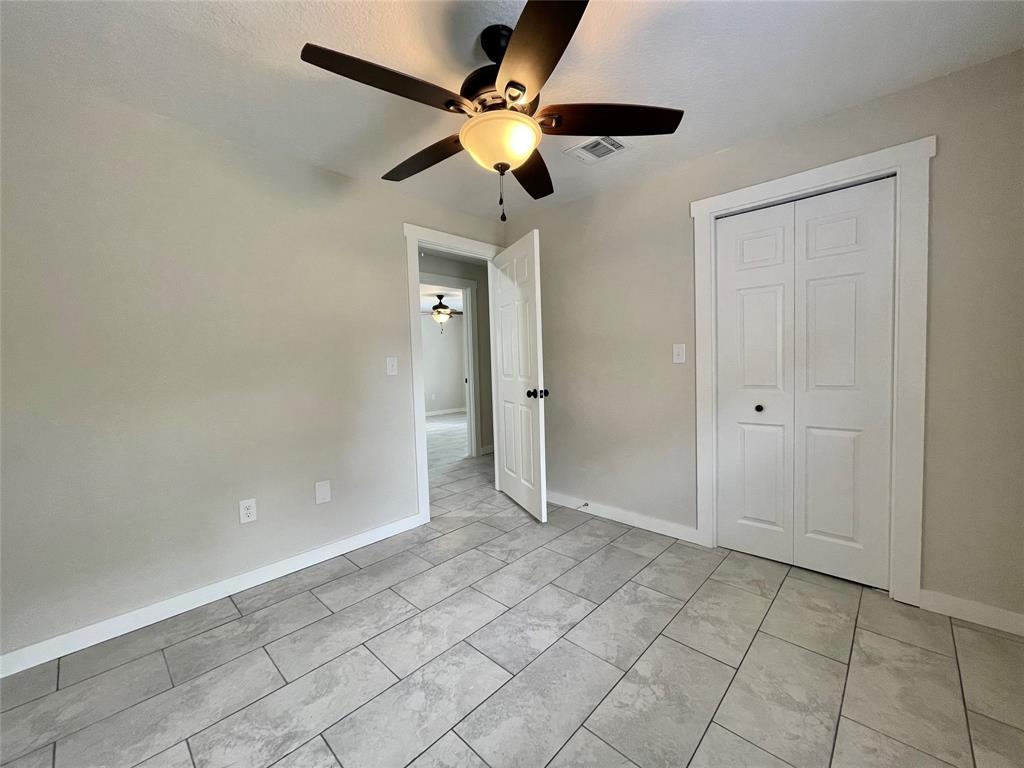527 W 4th Street, Freeport, Texas image 28