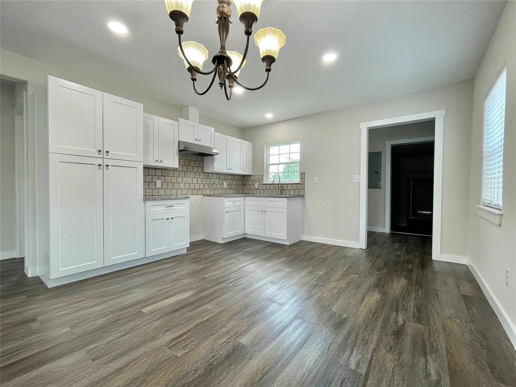 527 W 4th Street, Freeport, Texas image 11