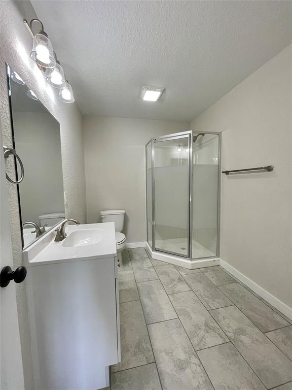 527 W 4th Street, Freeport, Texas image 32