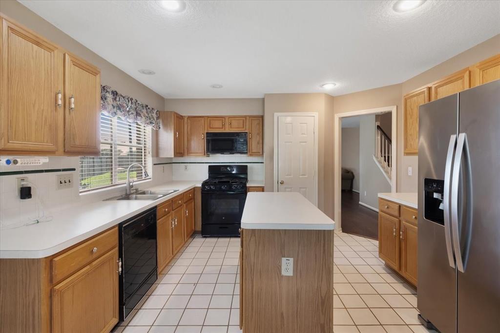 4014 Ivywood Drive, Pearland, Texas image 7