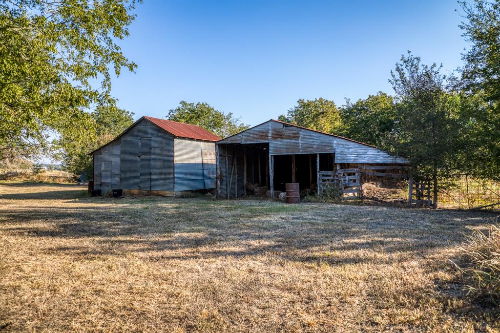 1833 S Farm To Market 1291, Fayetteville, Texas image 26