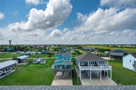 A home in Crystal Beach