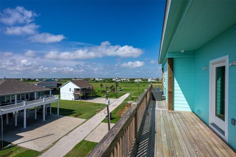 A home in Crystal Beach