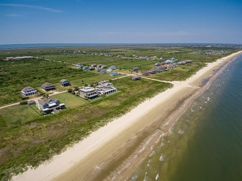 A home in Crystal Beach