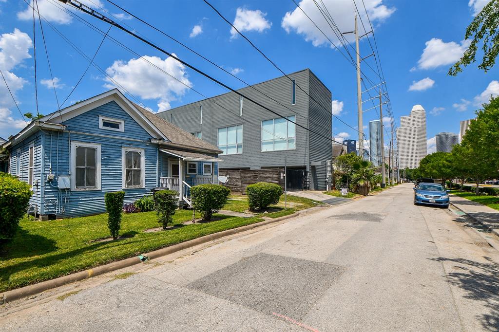 1318 Cleveland Street