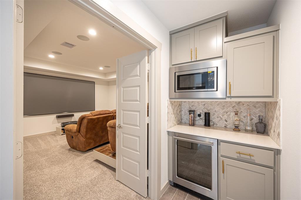 3230 Black Gore Creek Drive, Katy, Texas image 23