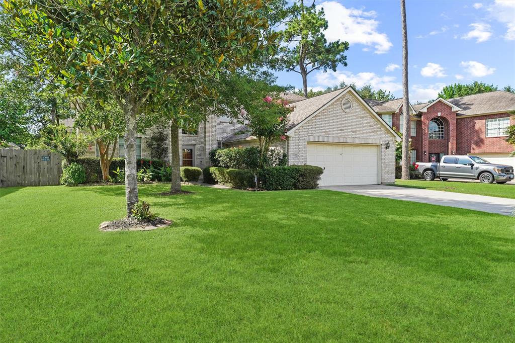 9206 Memorial Hills Drive