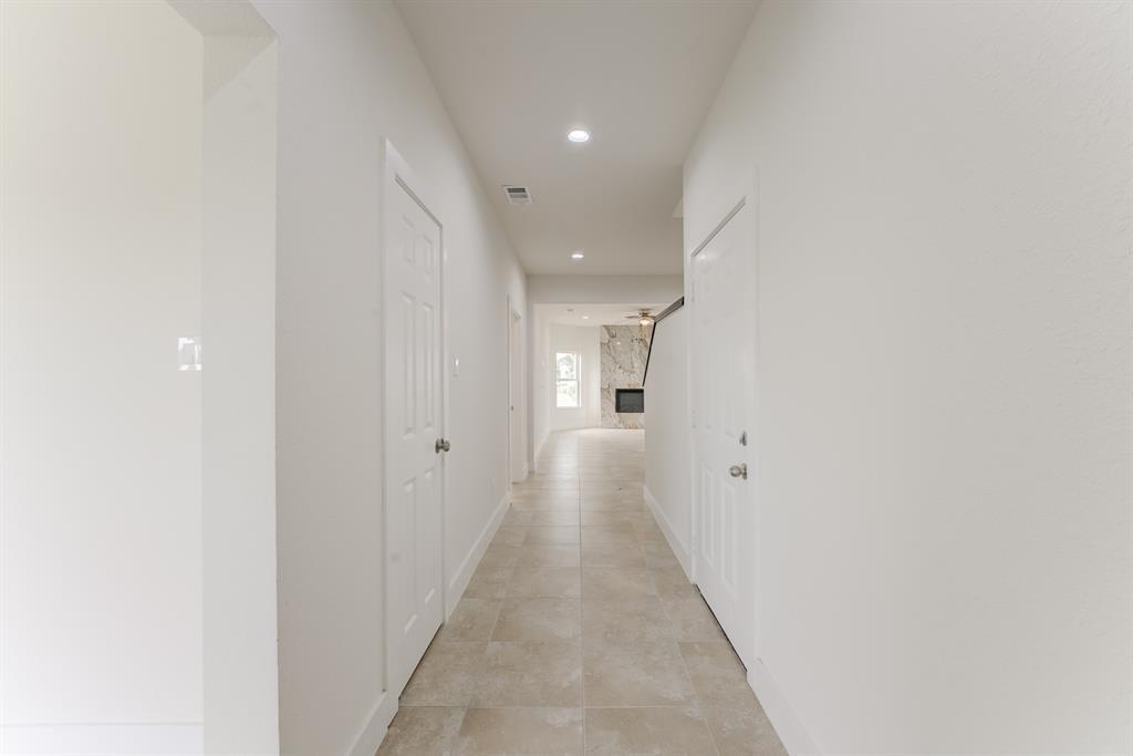 1189 County Road 5100, Cleveland, Texas image 6