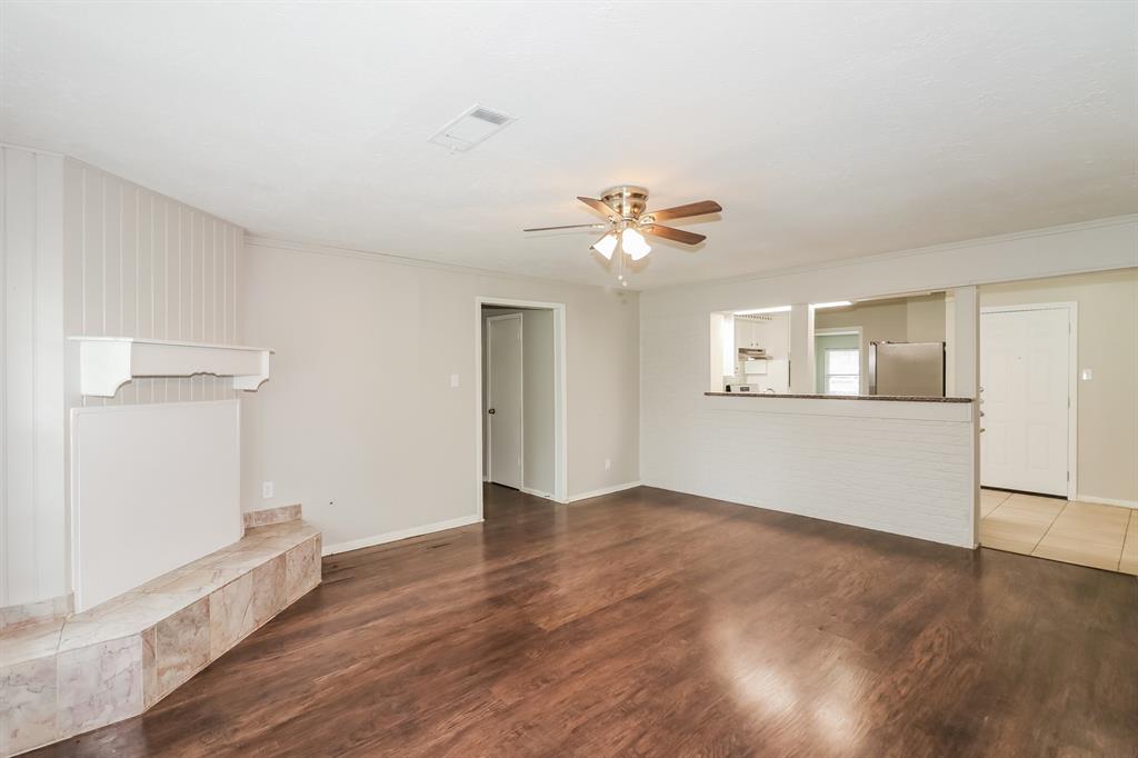 315 Eastlake Street, Houston, Texas image 5