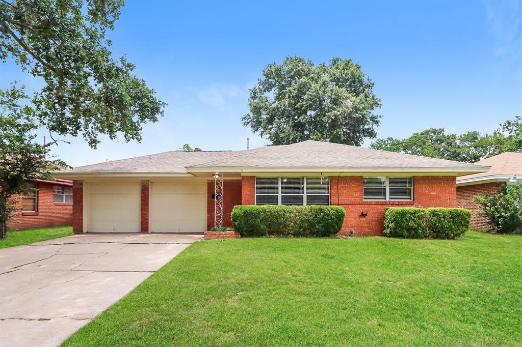 315 Eastlake Street, Houston, Texas image 1