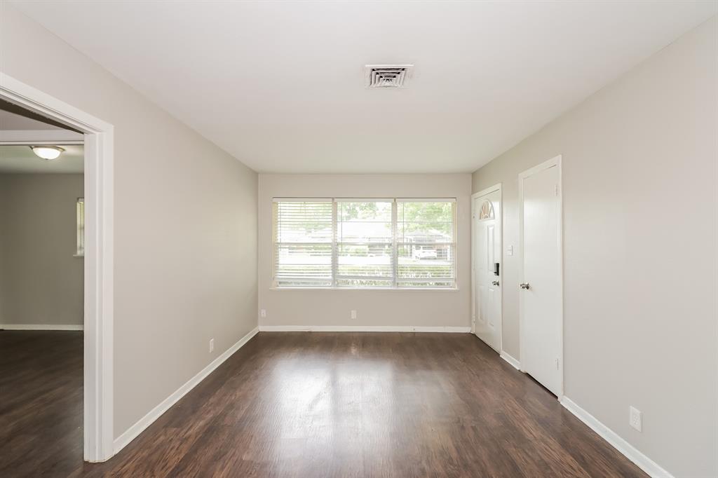 315 Eastlake Street, Houston, Texas image 6