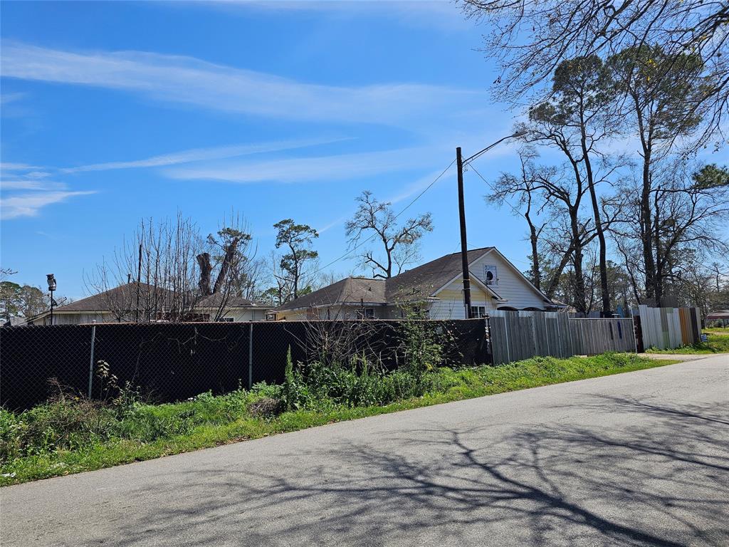 8610 Tremont Street, Houston, Texas image 1