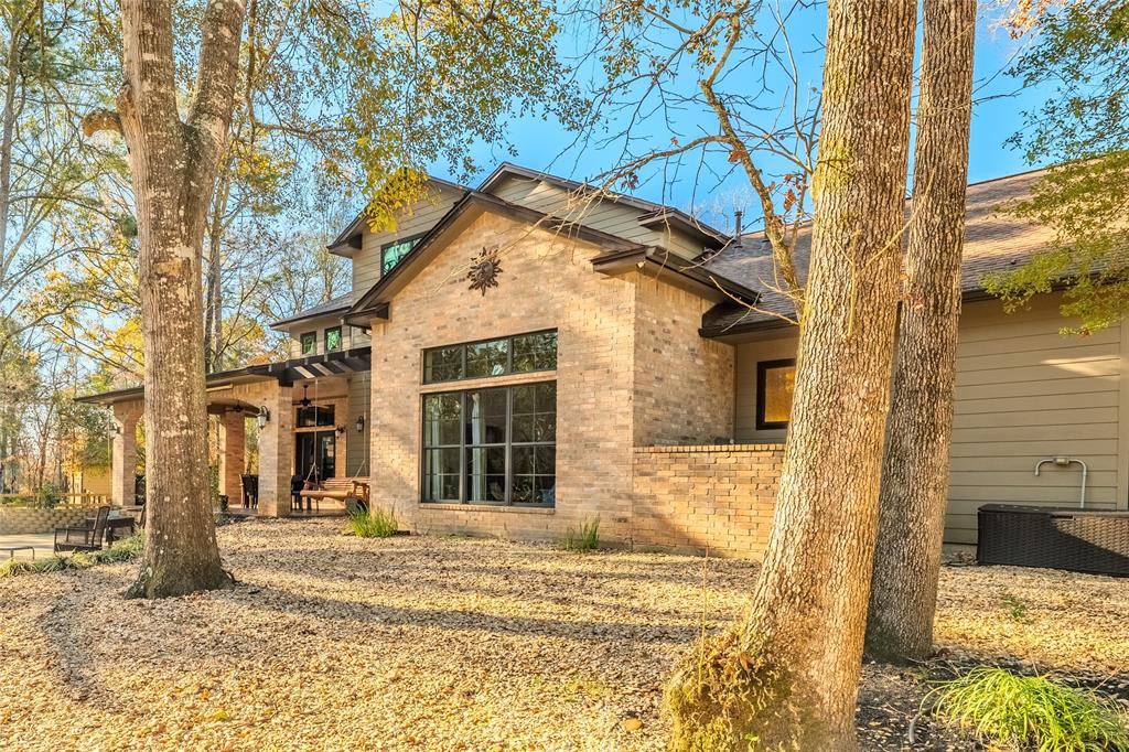 11409 Oak Springs Drive