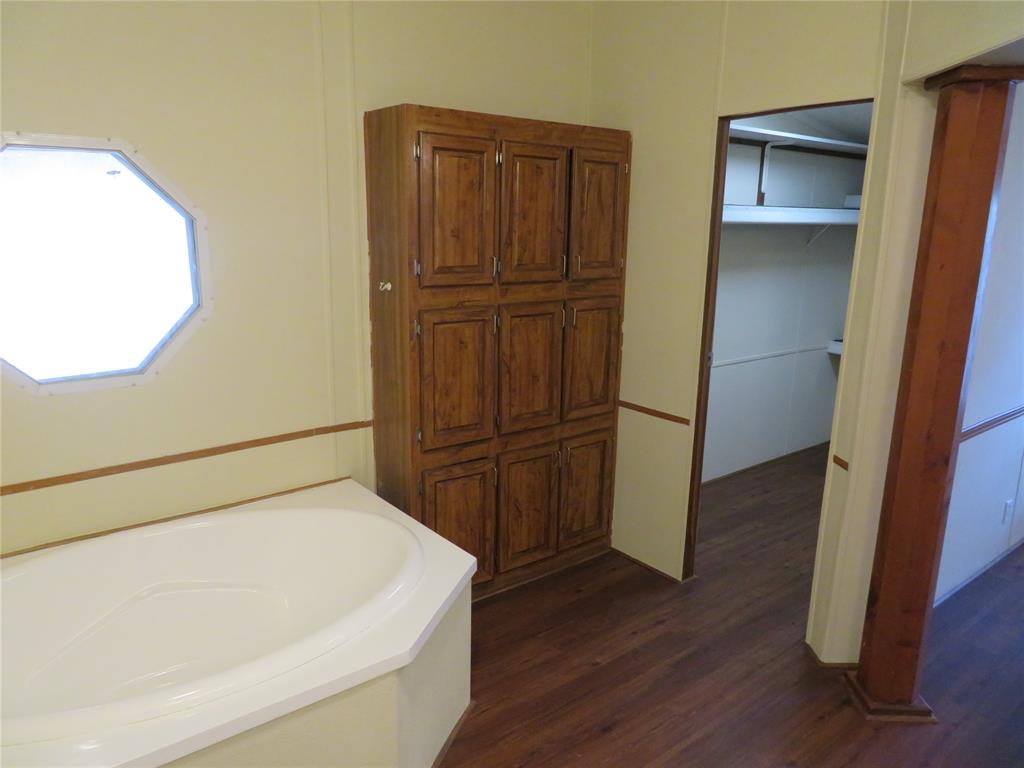 14179 Shadow Bay Drive, Willis, Texas image 13
