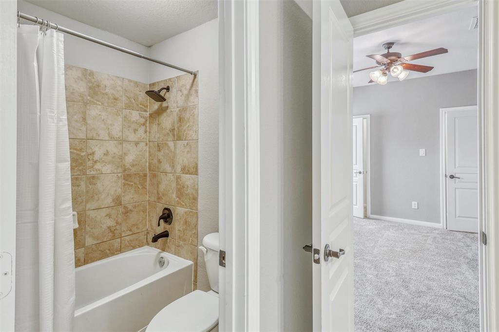 10918 Menaggio Court, Richmond, Texas image 32