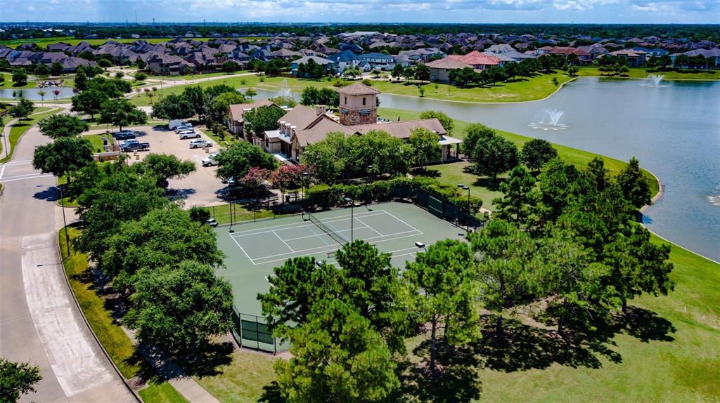 10918 Menaggio Court, Richmond, Texas image 48